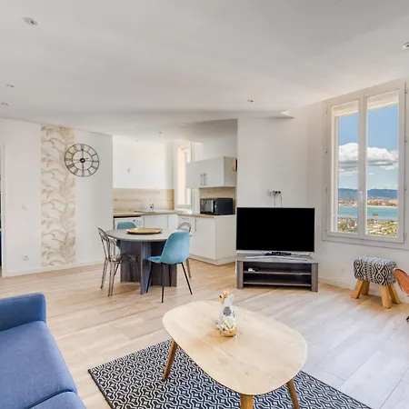 T2 -le Winter Palace, Vue شقة Saint-Raphaël